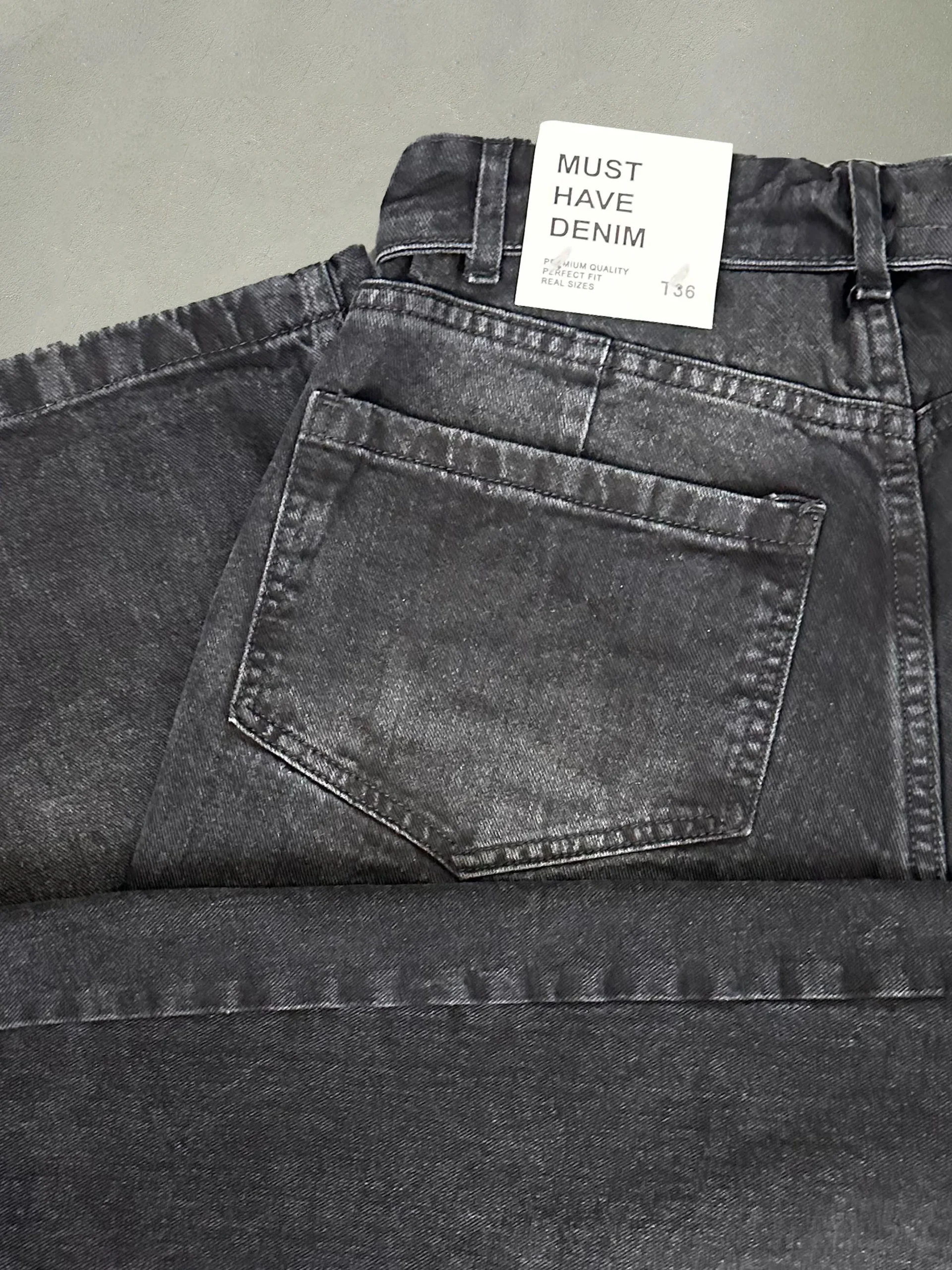 JEAN BARREL WAIST ROT. NEGRO #LEVIN.01 - Imagen 3